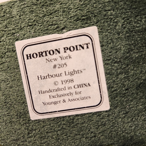 Harbour Lights Horton Point Lighthouse - Picture 5 of 8